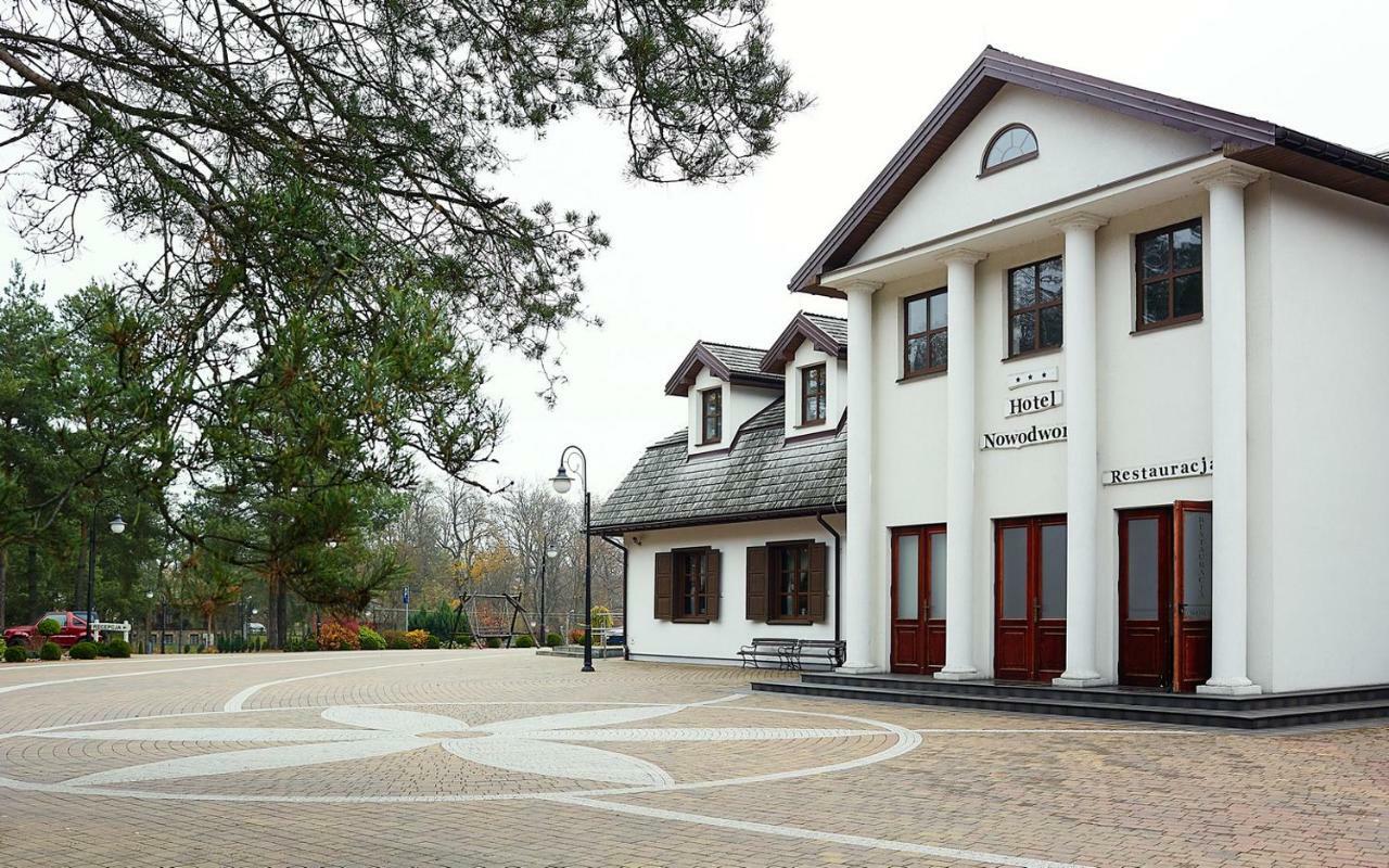 Hotel Nowodwory Ciechanowiec Exterior photo